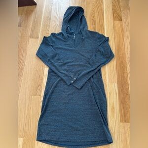 Kuhl women’s hooded dress. Size M